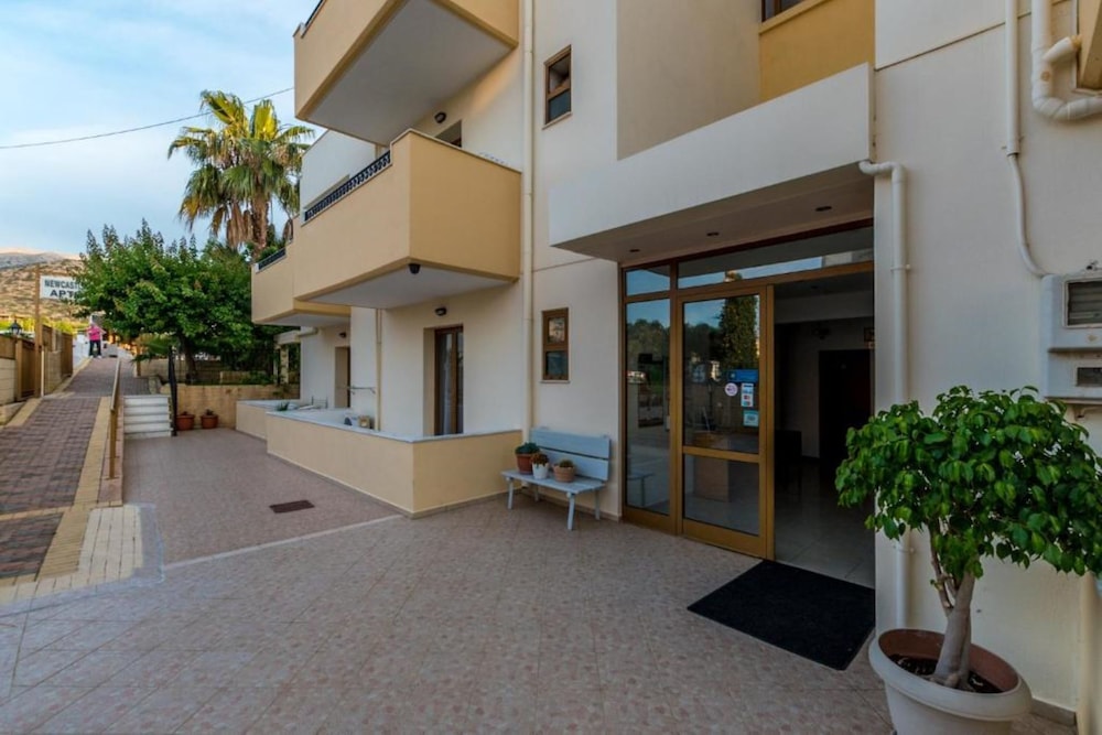 Newcastle Studios — Hotel building in Malia