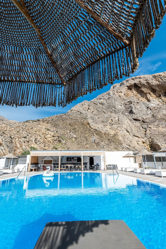 Marianna Hotel — Swimming pool in Perissa, South Aegean