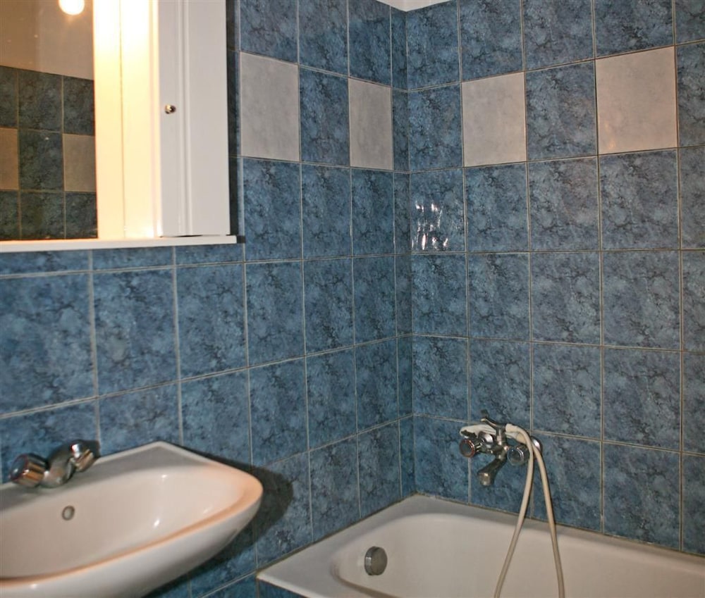 Aspro Spiti — Hotel rooms in Tigaki, South Aegean