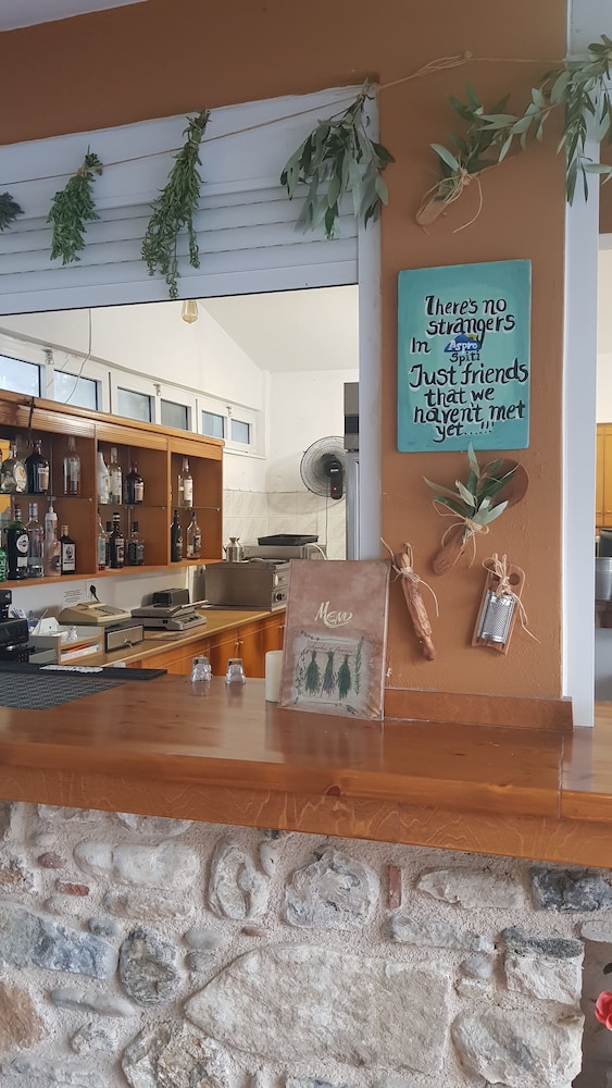 Aspro Spiti — Restaurant & bars in Tigaki, South Aegean
