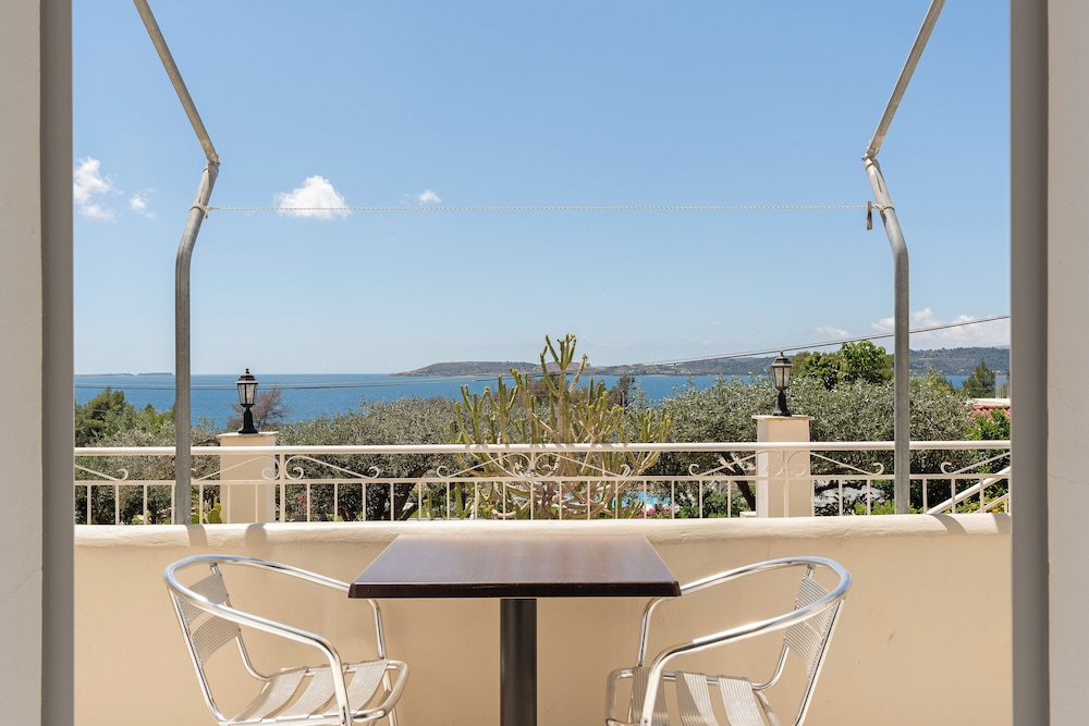Oskars Studios & Apartments — Attractions in the area in Lassi, Ionian Islands