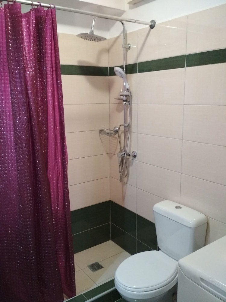 Oskars Studios & Apartments — Hotel rooms in Lassi, Ionian Islands
