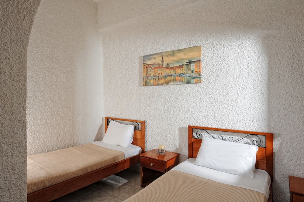 Erofili Apartments — Hotel rooms in Hersonissos