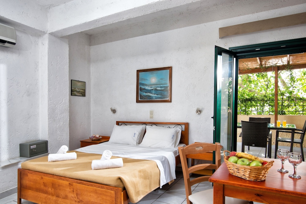Erofili Apartments — Hotel rooms in Hersonissos