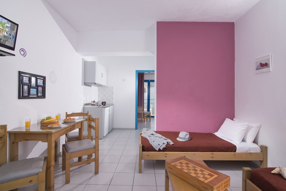 Erofili Apartments — Hotel rooms in Hersonissos