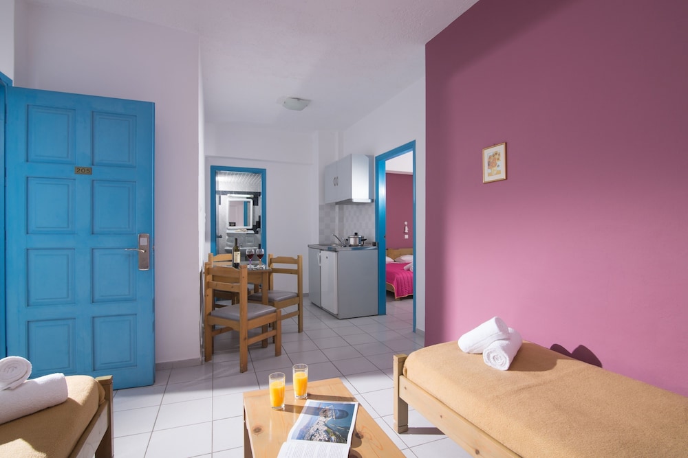 Erofili Apartments — Hotel rooms in Hersonissos