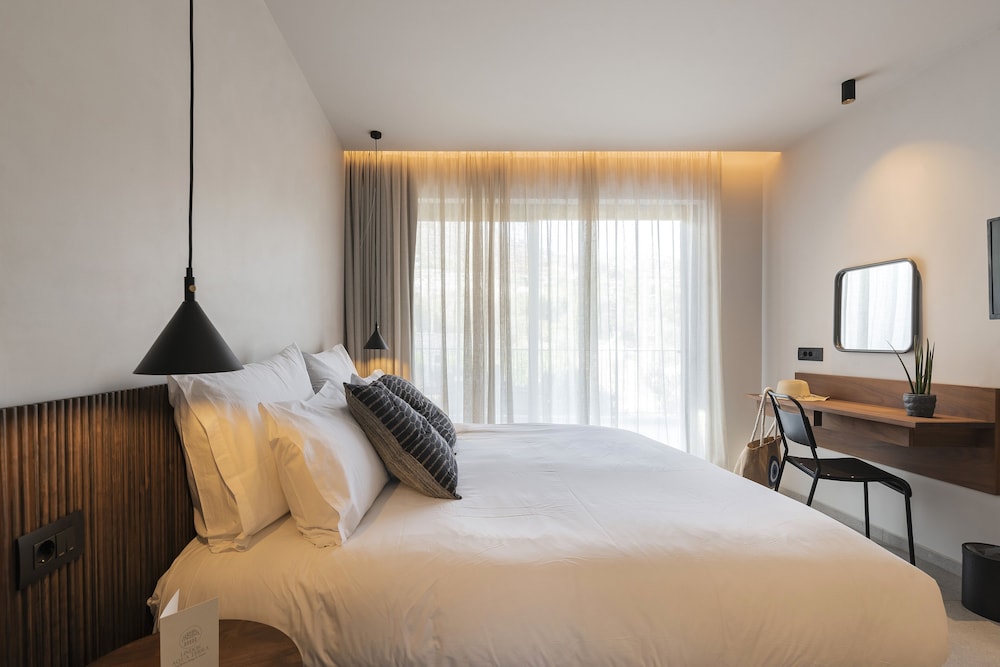Lindos Aqua Terra — Hotel rooms in Lindos, South Aegean