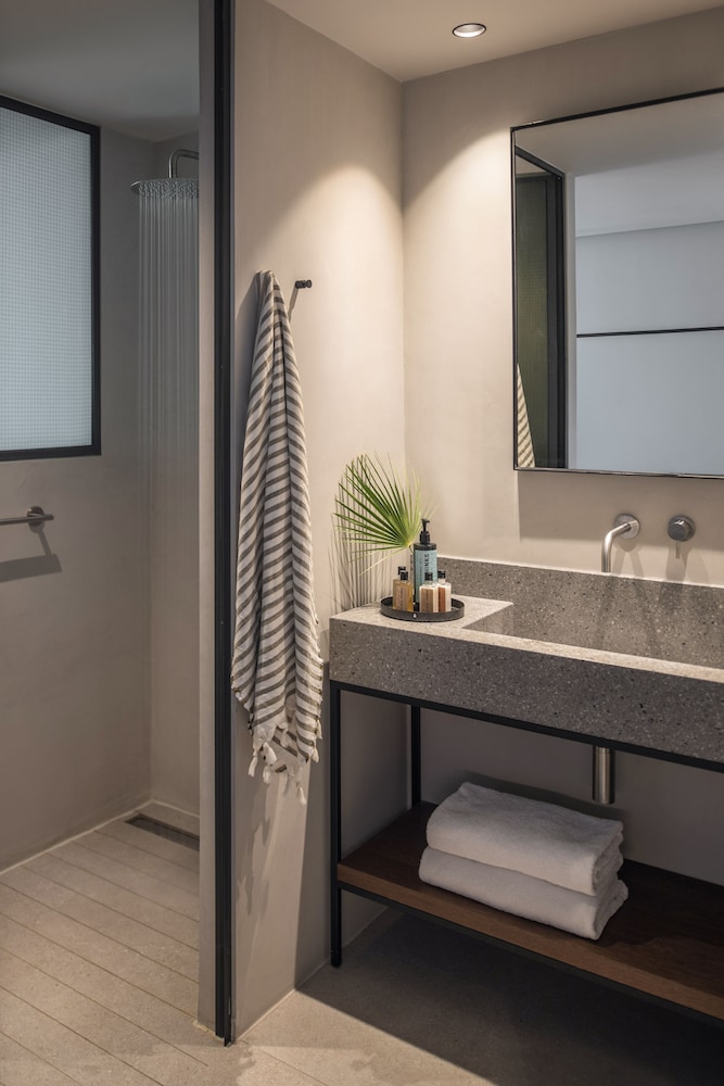 Lindos Aqua Terra — Hotel rooms in Lindos, South Aegean