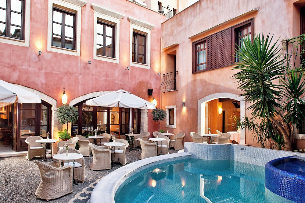 Rimondi Boutique Hotels-Small Luxury Hotels of the World — Swimming pool in Rethymnon