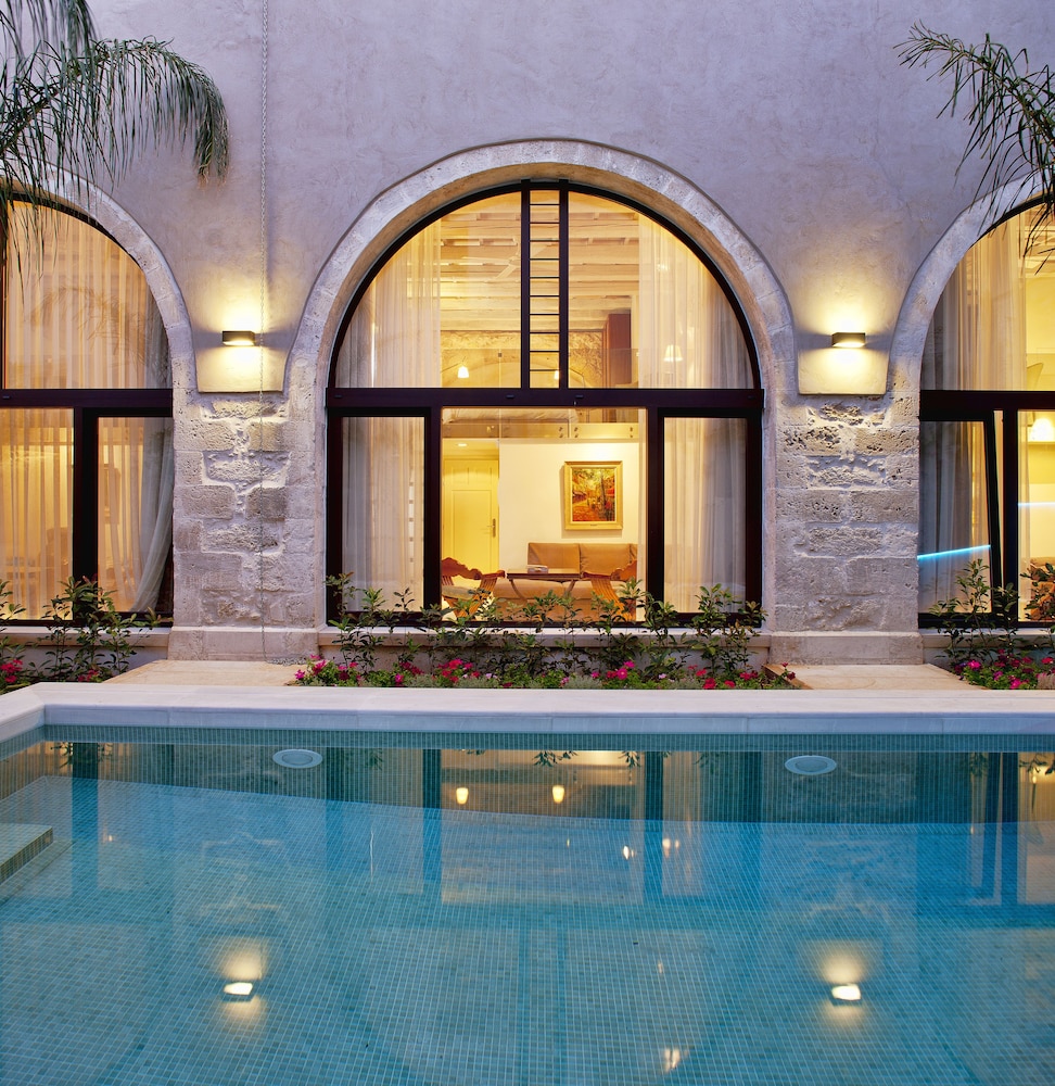 Rimondi Boutique Hotels-Small Luxury Hotels of the World — Swimming pool in Rethymnon