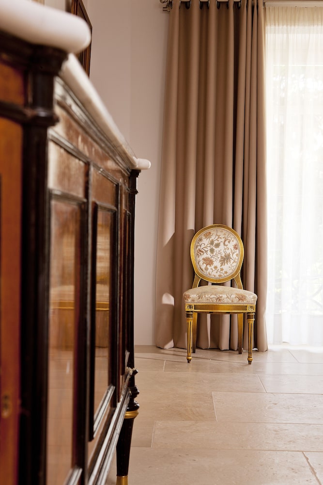 Rimondi Boutique Hotels-Small Luxury Hotels of the World — Hotel rooms in Rethymnon
