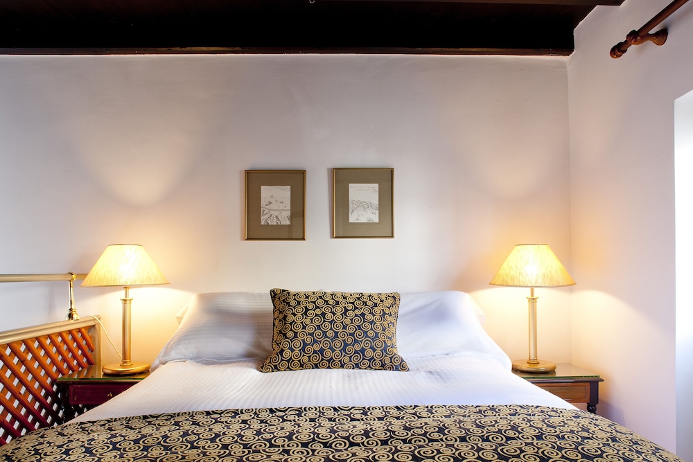 Rimondi Boutique Hotels-Small Luxury Hotels of the World — Hotel rooms in Rethymnon