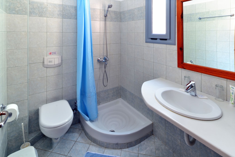 Panorama Hotel — Hotel rooms in Lesvos Island