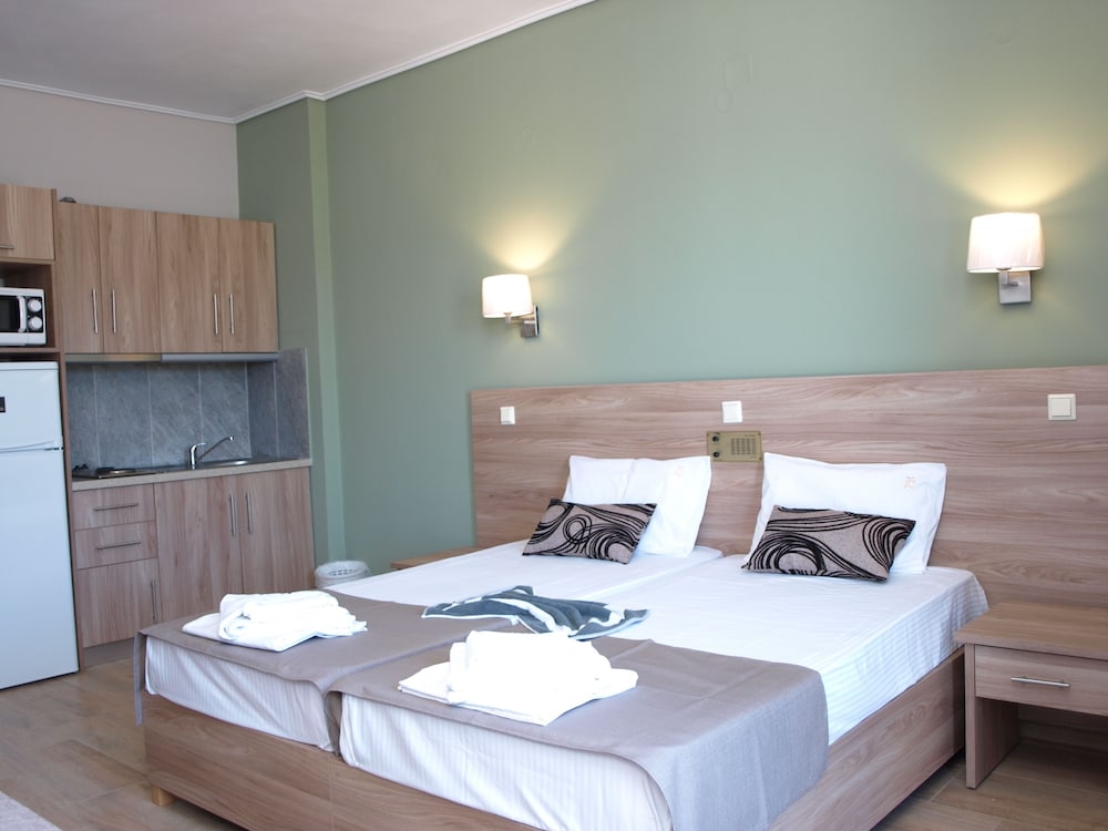 Panorama Hotel — Hotel rooms in Lesvos Island