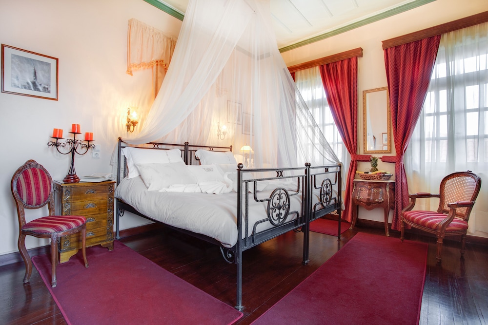 Casa Leone Hotel — Hotel rooms in Chania