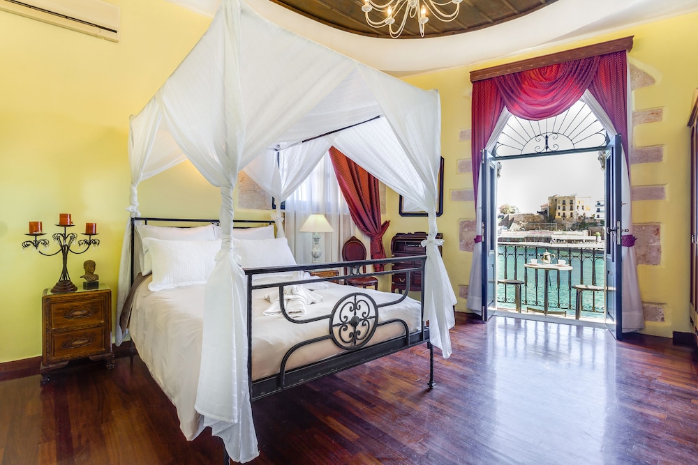 Casa Leone Hotel — Hotel rooms in Chania