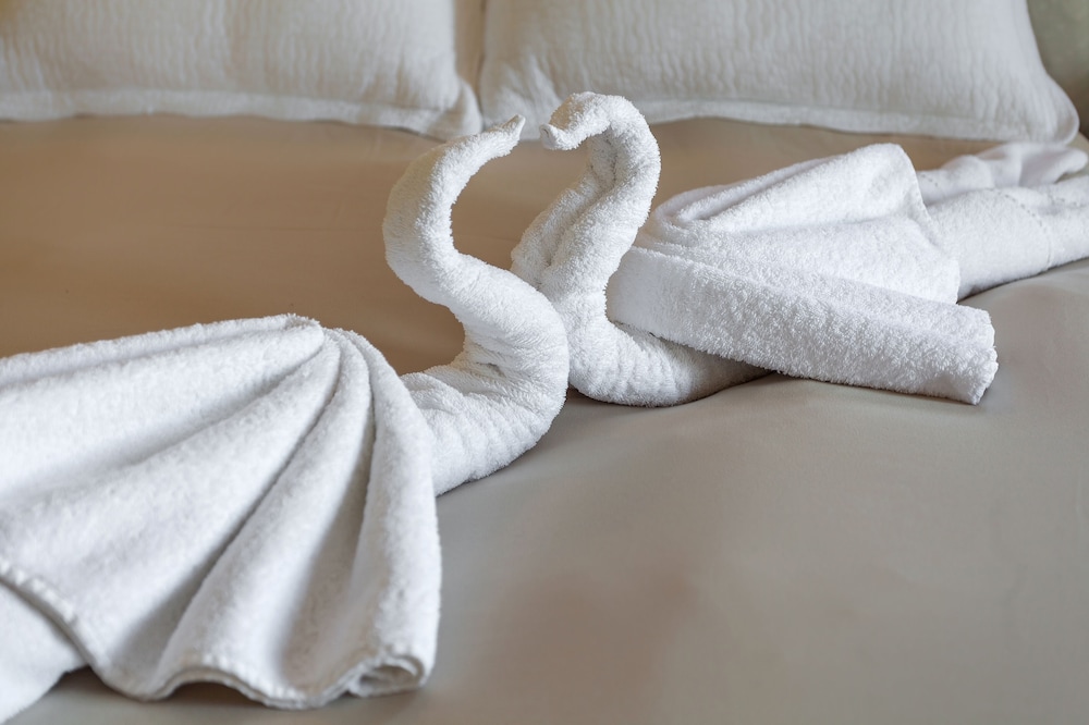Casa Leone Hotel — Hotel rooms in Chania