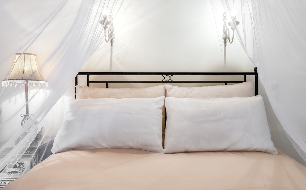 Casa Leone Hotel — Hotel rooms in Chania