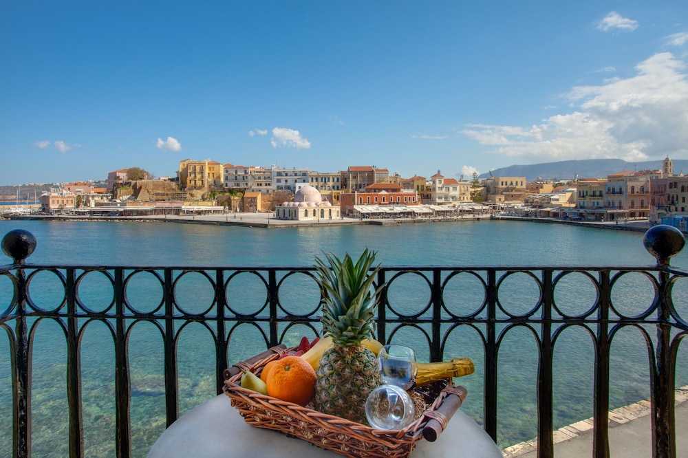 Casa Leone Hotel — Attractions in the area in Chania