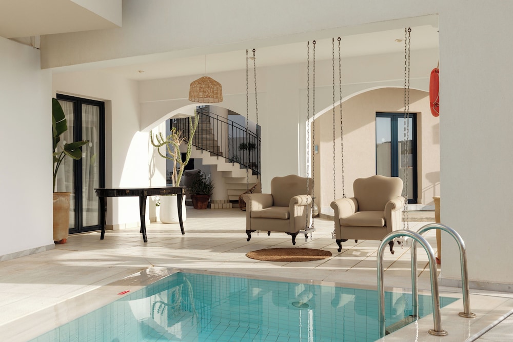 Nami Hotel & Suites — Swimming pool in Stalida