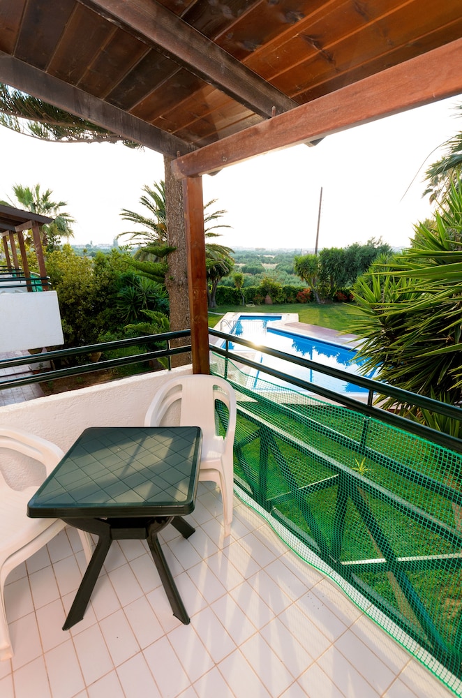 Classic Apartments — Swimming pool in Hersonissos