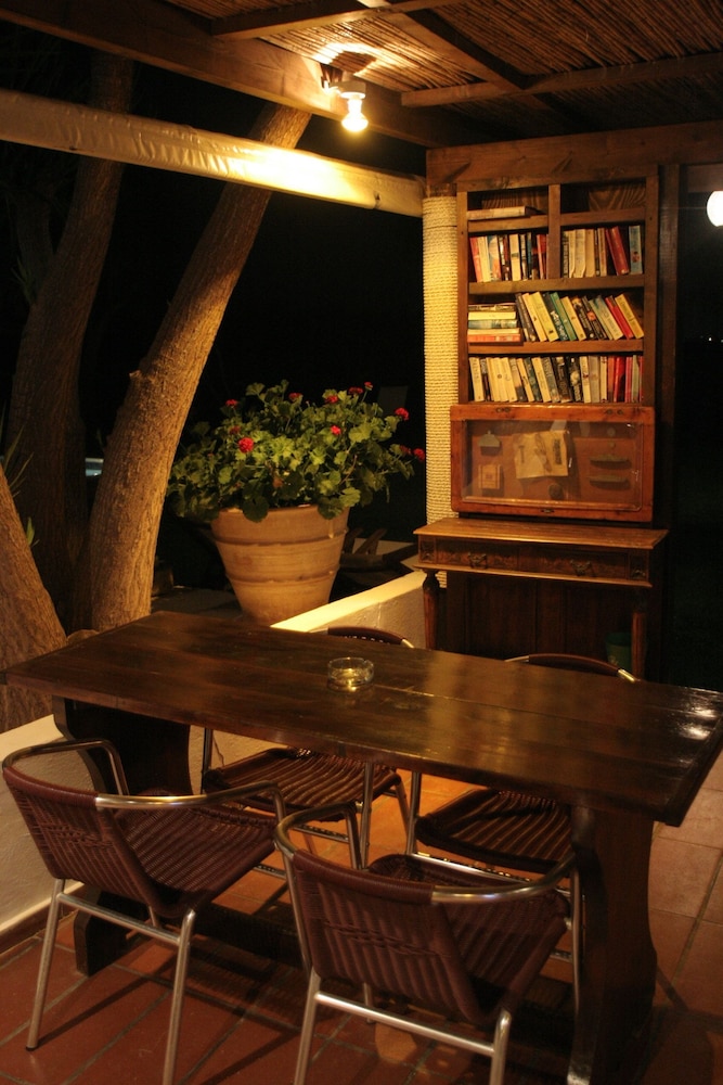 Classic Apartments — Restaurant & bars in Hersonissos