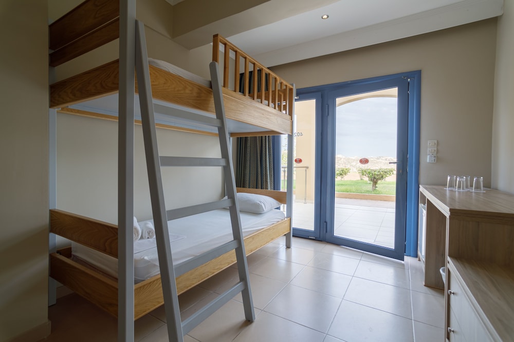 Hermes Hotel — Hotel rooms in Kefalos, South Aegean