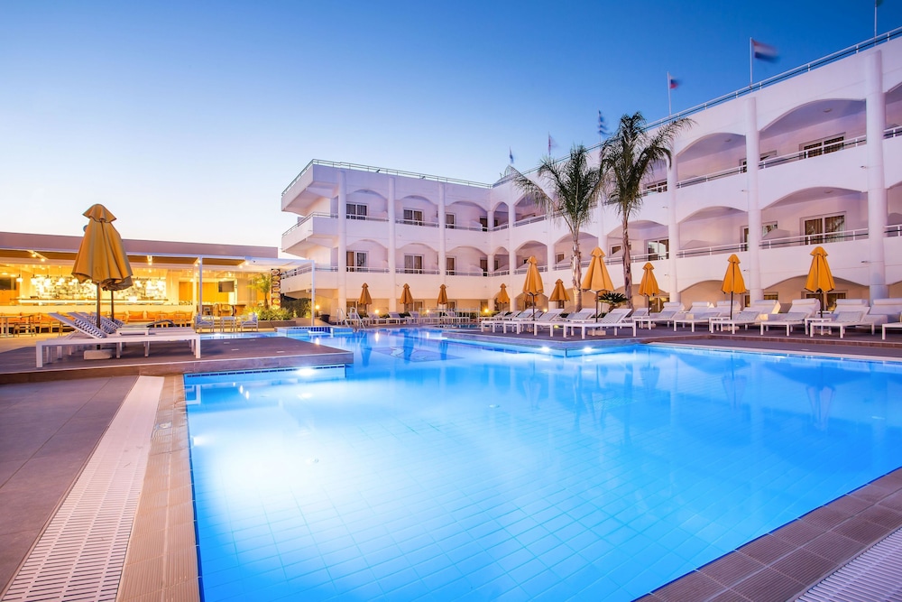 Orion Hotel Faliraki — Swimming pool in Faliraki, South Aegean