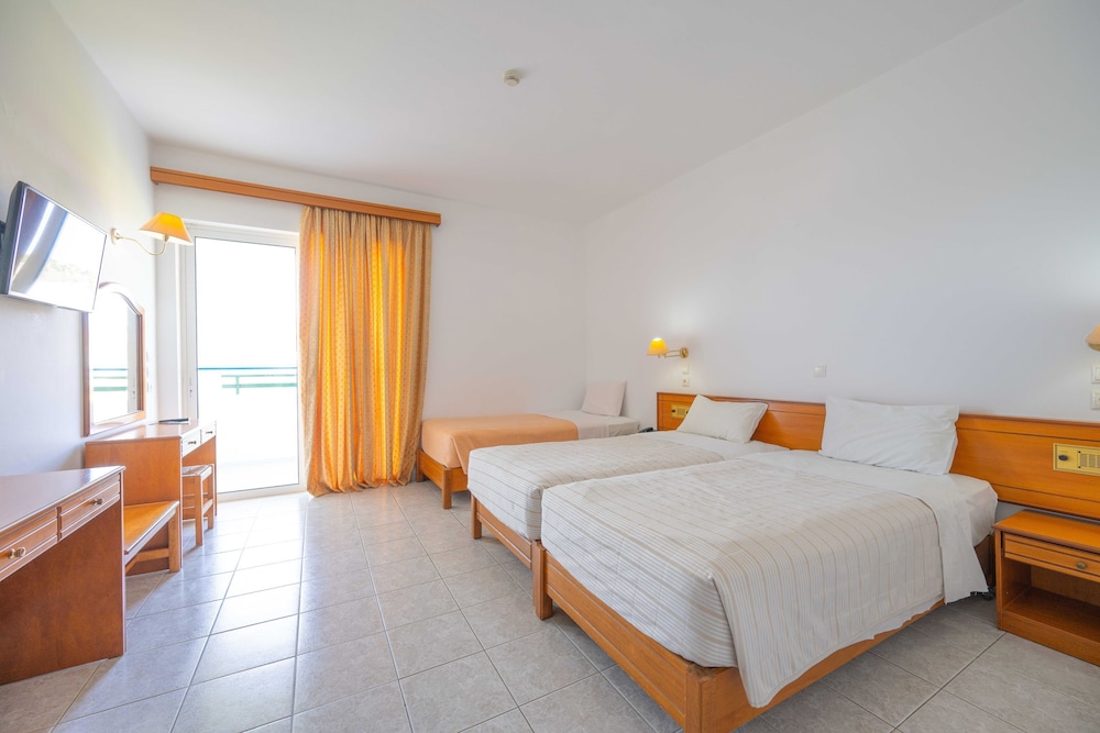 Orion Hotel Faliraki — Hotel rooms in Faliraki, South Aegean