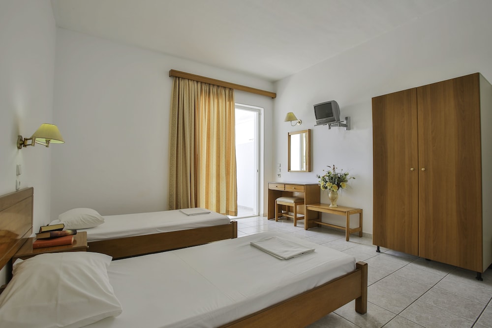 Orion Hotel Faliraki — Hotel rooms in Faliraki, South Aegean