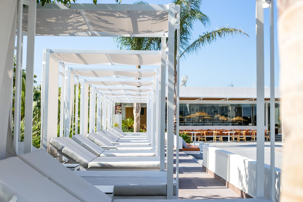 Orion Hotel Faliraki — Restaurant & bars in Faliraki, South Aegean