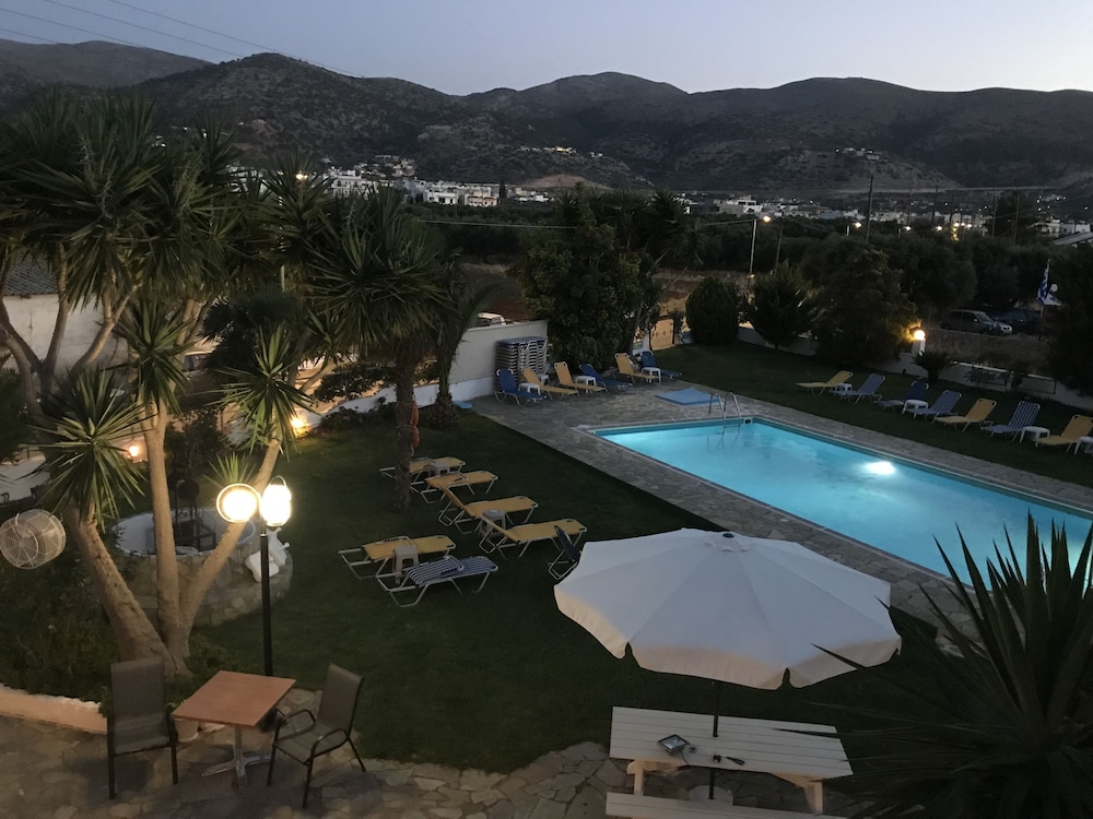 Marianna Studios — Swimming pool in Malia