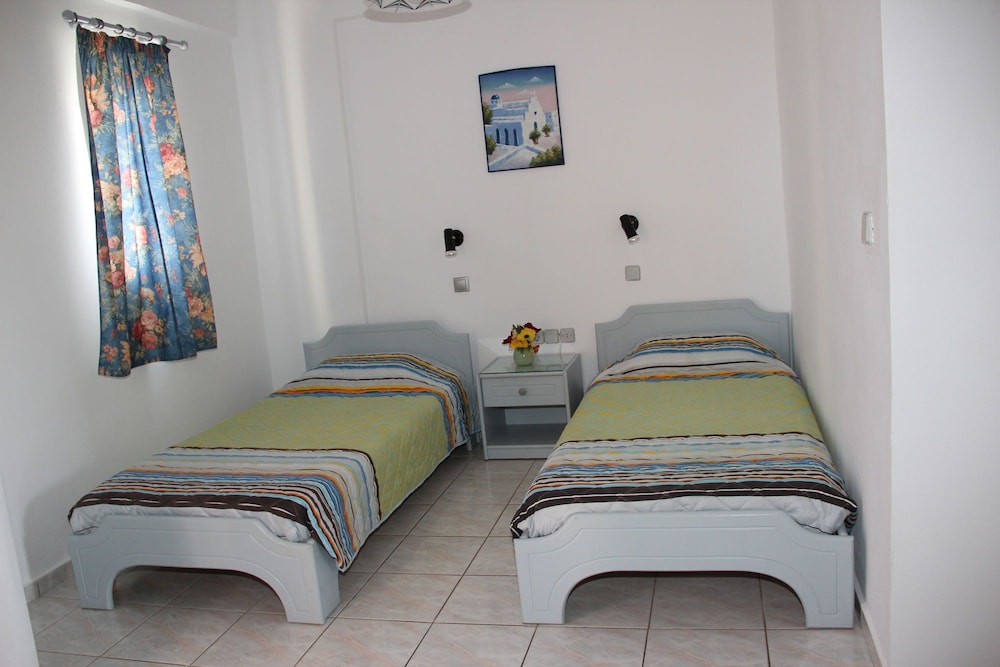 Marianna Studios — Hotel rooms in Malia