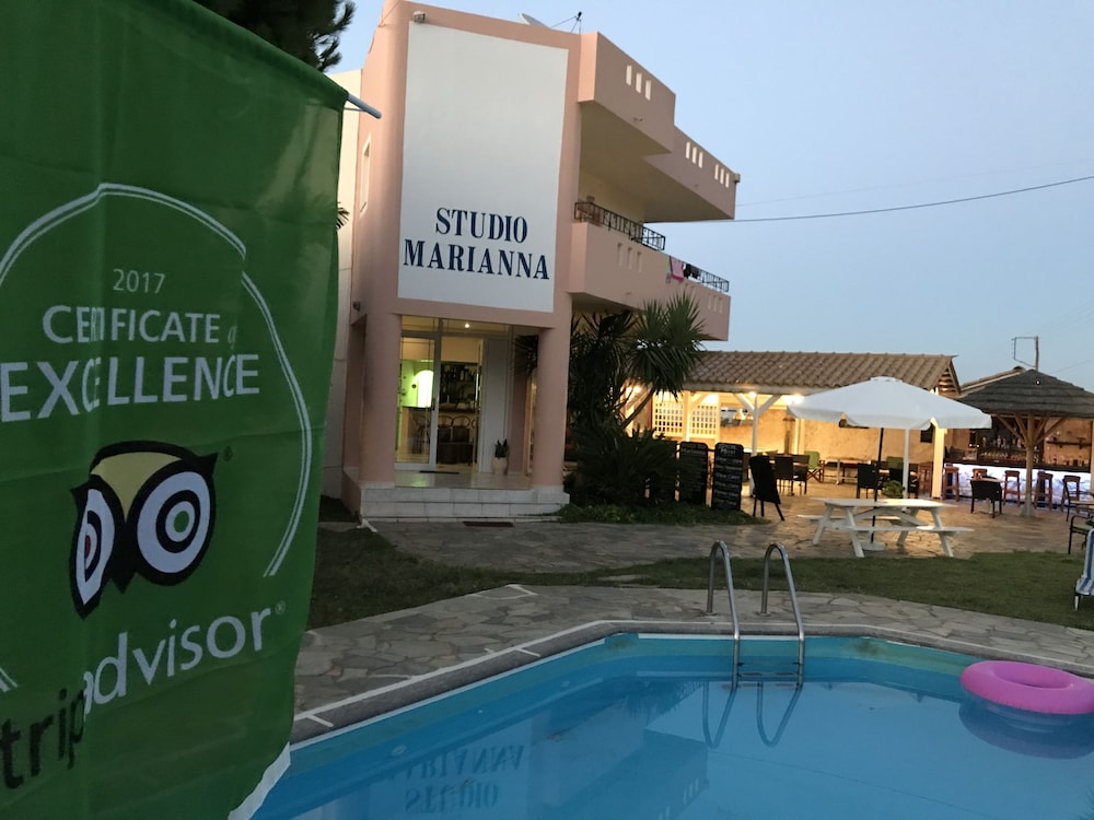Marianna Studios — Hotel building in Malia