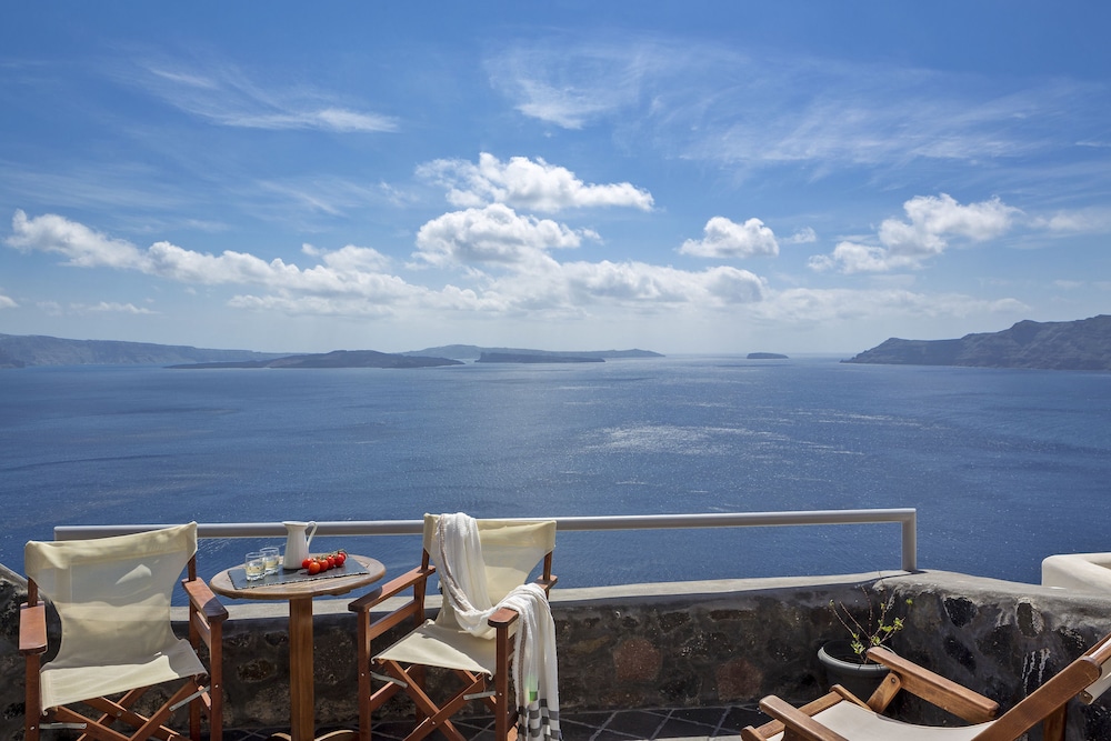 White Pearl Villas — Attractions in the area in Oia, South Aegean