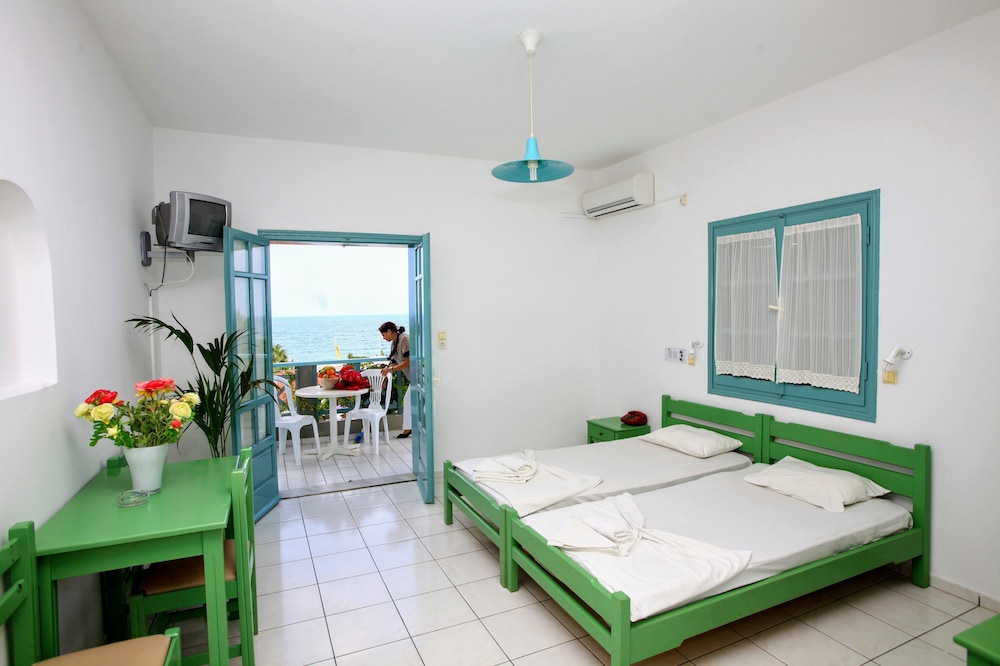 Anatoli Apartments — Hotel rooms in Hersonissos