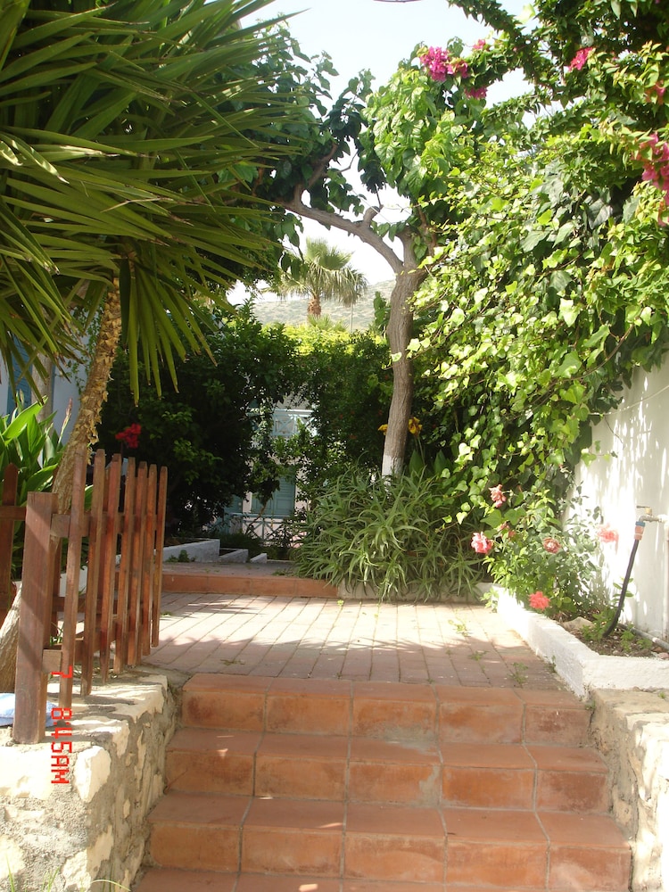 Anatoli Apartments — Attractions in the area in Hersonissos