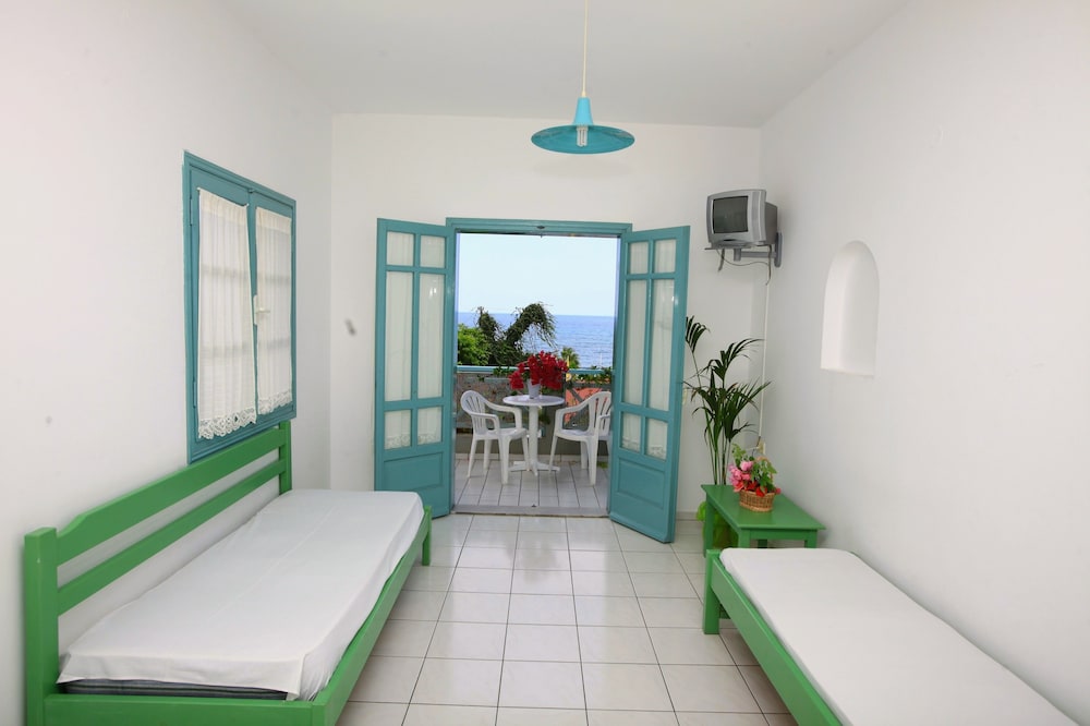 Anatoli Apartments — Hotel rooms in Hersonissos