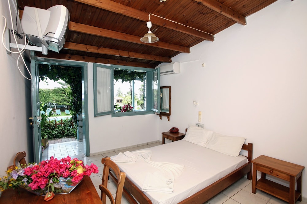 Anatoli Apartments — Hotel rooms in Hersonissos