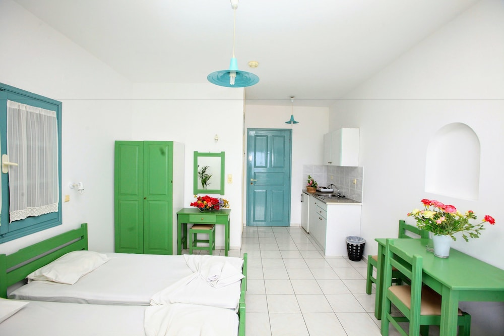 Anatoli Apartments — Hotel rooms in Hersonissos