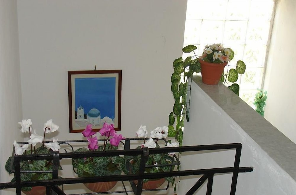 Monambeles Villas — Hotel building in Svoronata, Ionian Islands