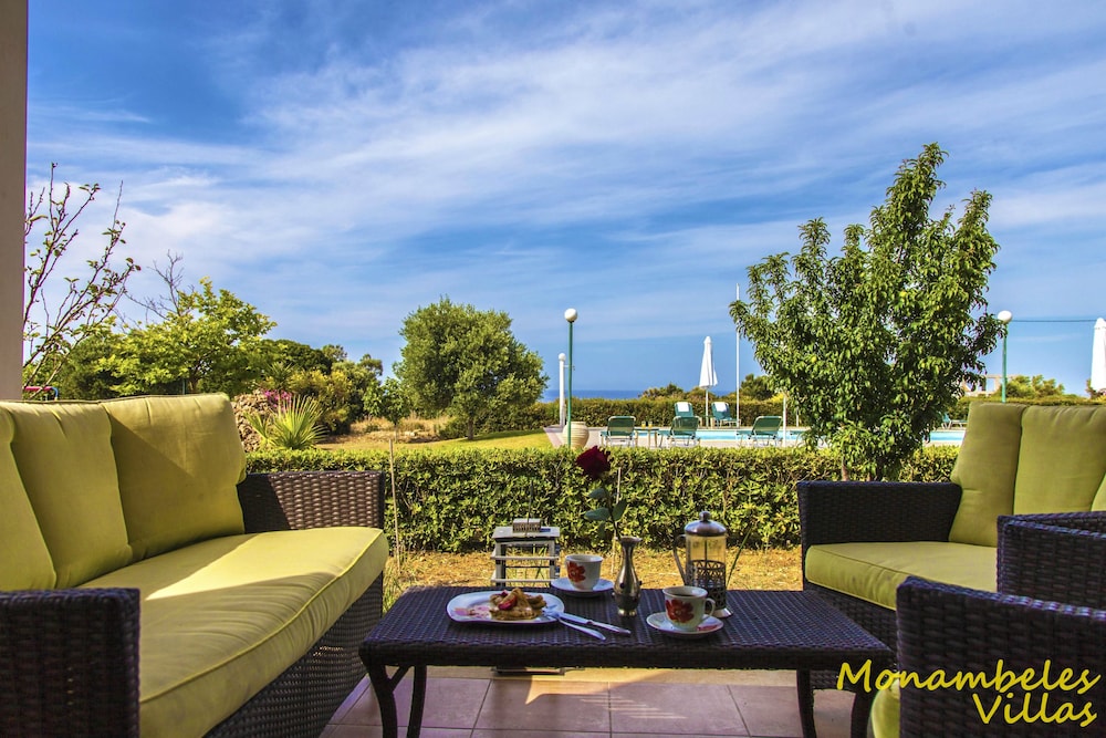 Monambeles Villas — Restaurant & bars in Svoronata, Ionian Islands