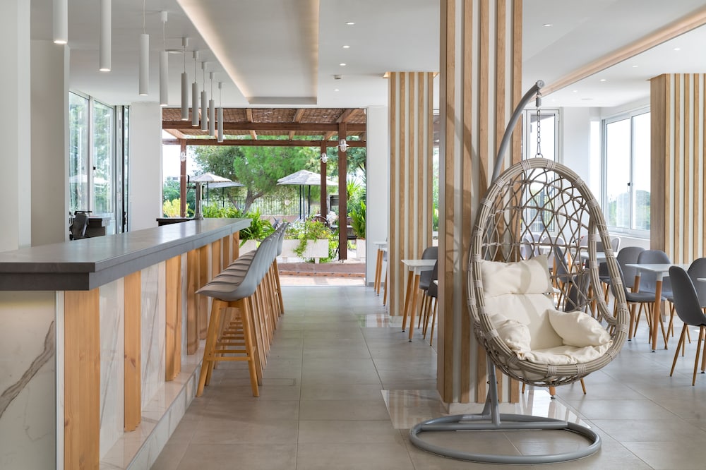 Rose Hotel Faliraki — Restaurant & bars in Faliraki, South Aegean