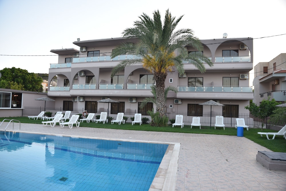 Rose Hotel Faliraki — Swimming pool in Faliraki, South Aegean