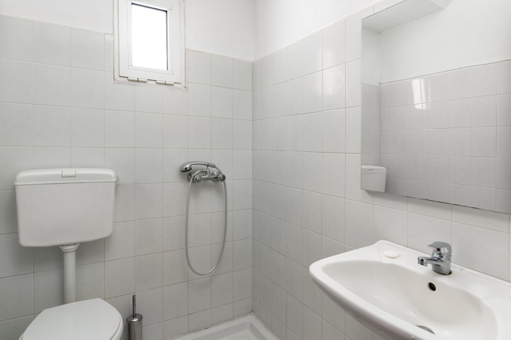 Rose Hotel Faliraki — Hotel rooms in Faliraki, South Aegean