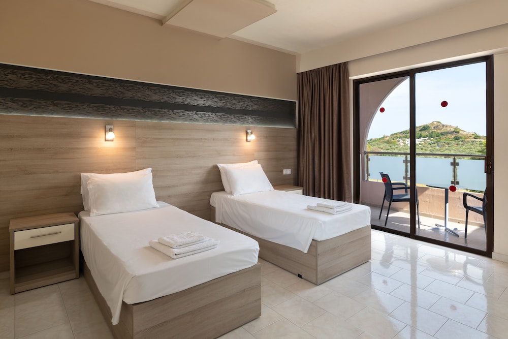 Rose Hotel Faliraki — Hotel rooms in Faliraki, South Aegean