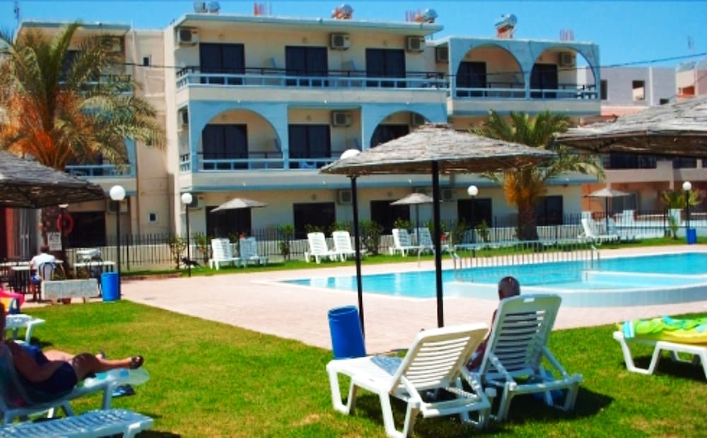 Rose Hotel Faliraki — Swimming pool in Faliraki, South Aegean