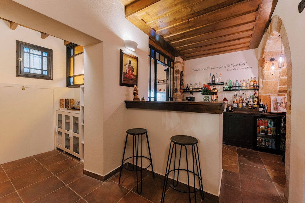 Zacosta Villa - a Heritage Hotel — Restaurant & bars in Rhodes Town, South Aegean
