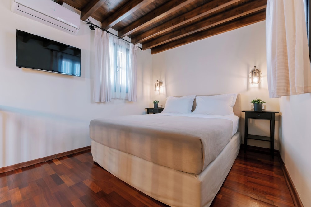 Zacosta Villa - a Heritage Hotel — Hotel rooms in Rhodes Town, South Aegean