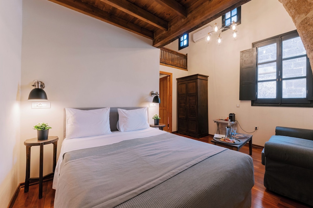 Zacosta Villa - a Heritage Hotel — Hotel rooms in Rhodes Town, South Aegean